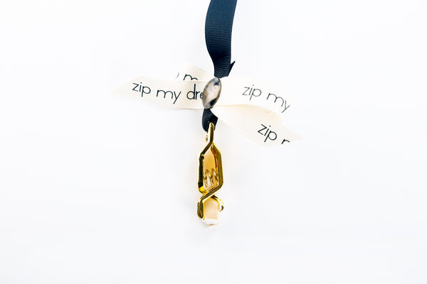 <strong>zip my dress<sup>®</sup></strong> Black ribbon